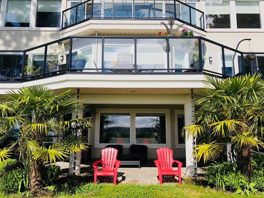 Saanichton Waterfront 2Br Suite With Superb Views Екстер'єр фото