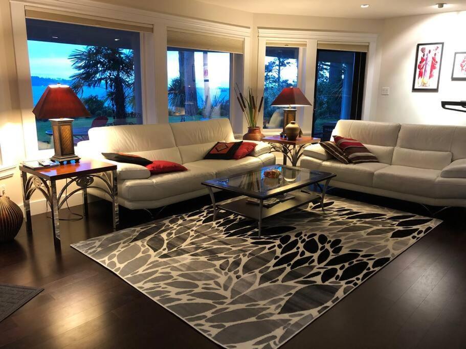 Saanichton Waterfront 2Br Suite With Superb Views Екстер'єр фото